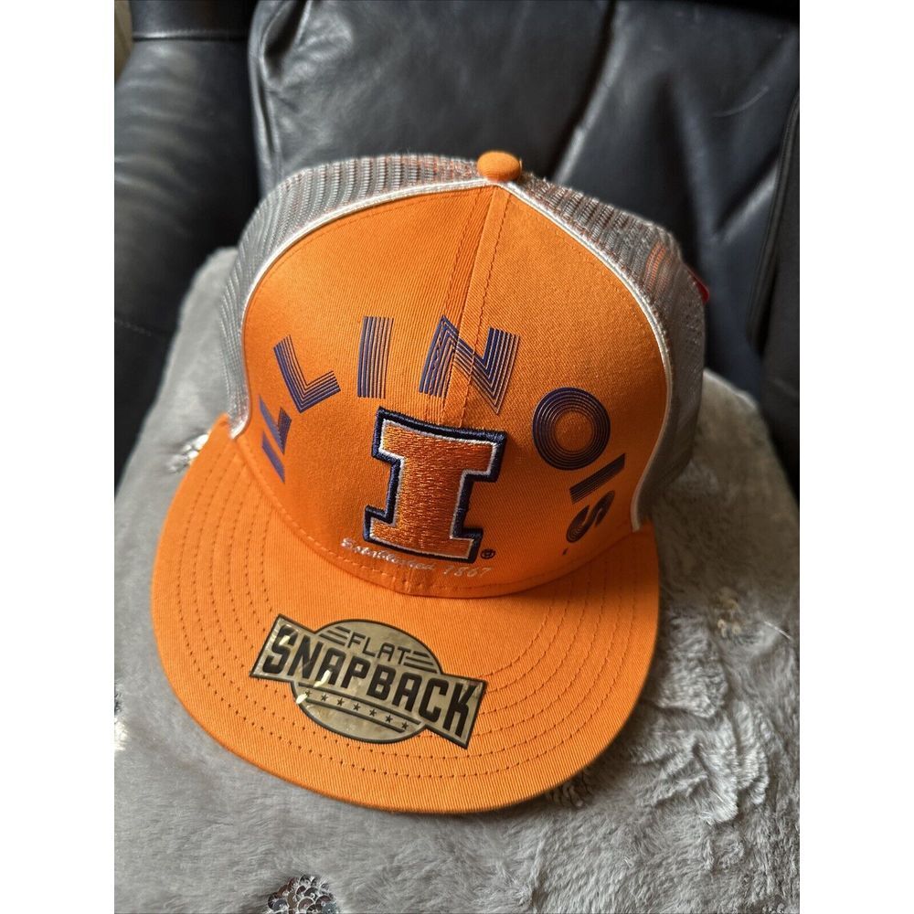 Illinois Fighting Illini Hat Cap Flat Snap Back Blue College Basketball Mens